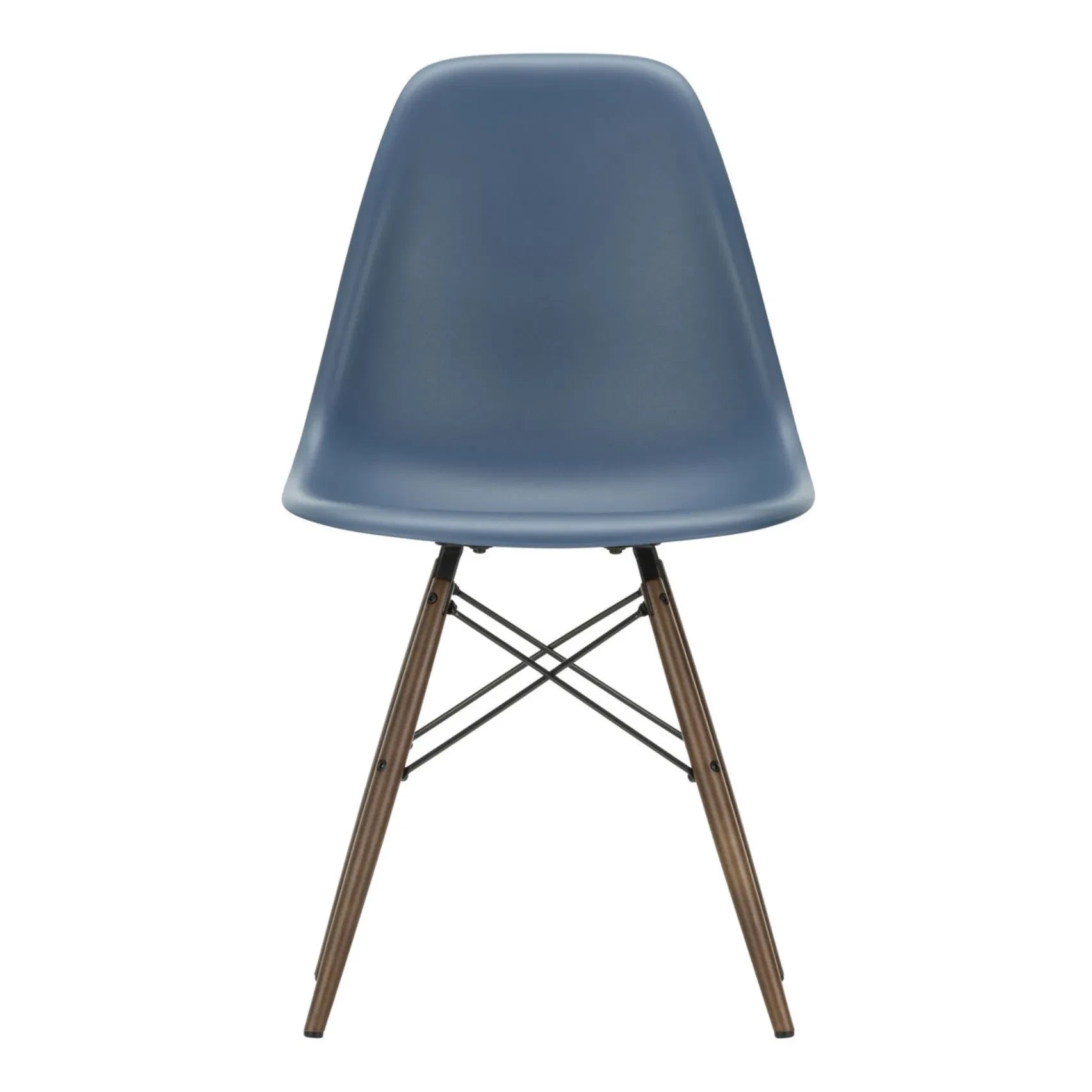 Vitra - DSW plastic chair - maple base - Charles &amp; Ray Eames | Sea blue