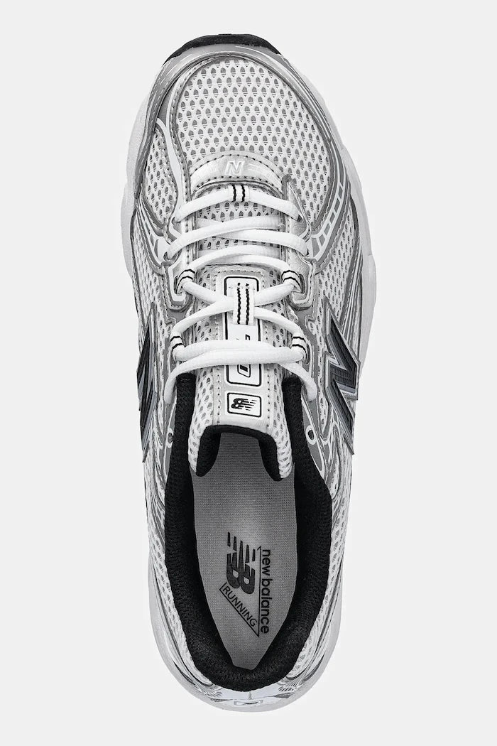 Маратонки New Balance 740