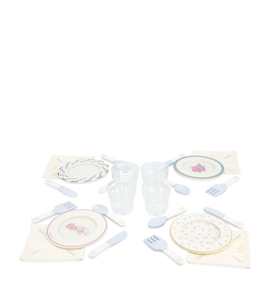 Grandma’s Tea Set Case