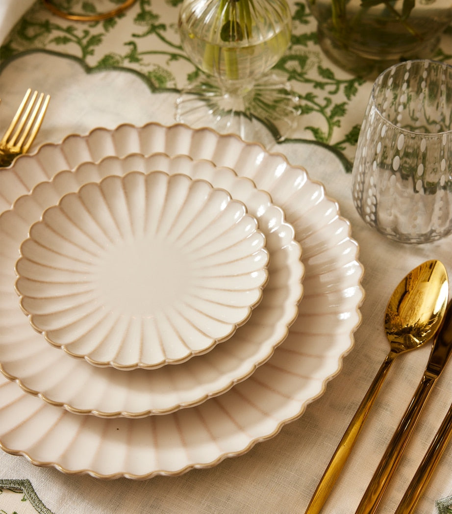 Set of 4 Shell Bread Plates (16cm) CREAM