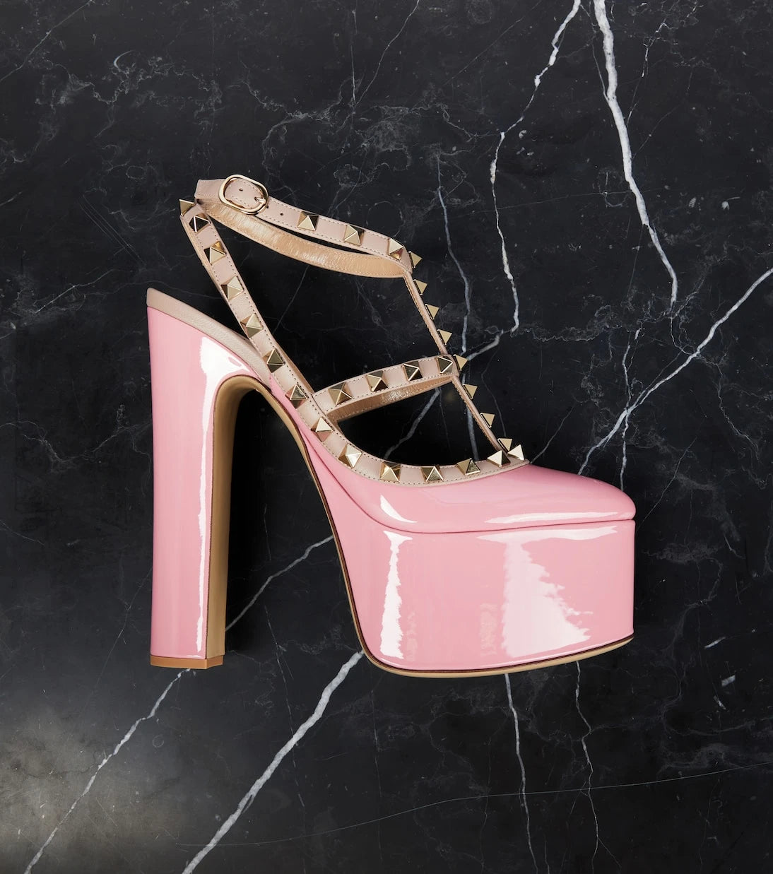 Valentino Garavani - Rockstud patent leather platform pumps