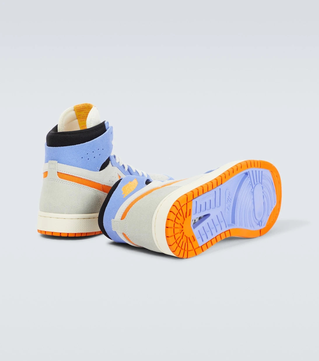 Nike - حذاء رياضي جلد إير جوردان 1