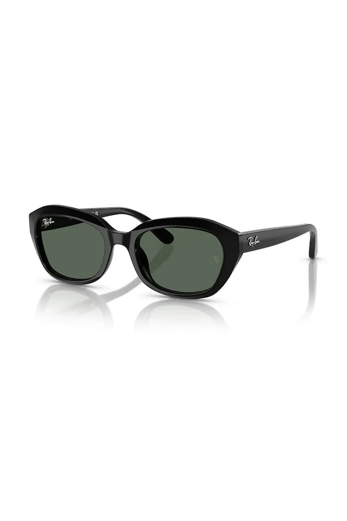 Ray-Ban çocuk güneş gözlükleri