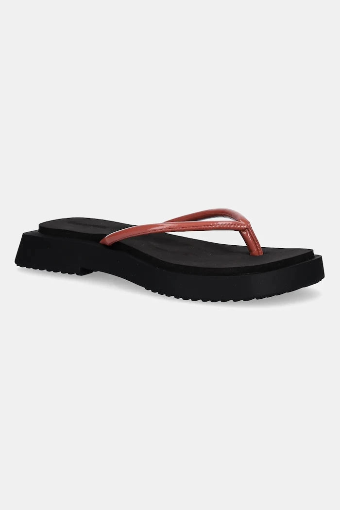 Джапанки Calvin Klein Jeans SQ LOW WEDGE SANDAL STITCH