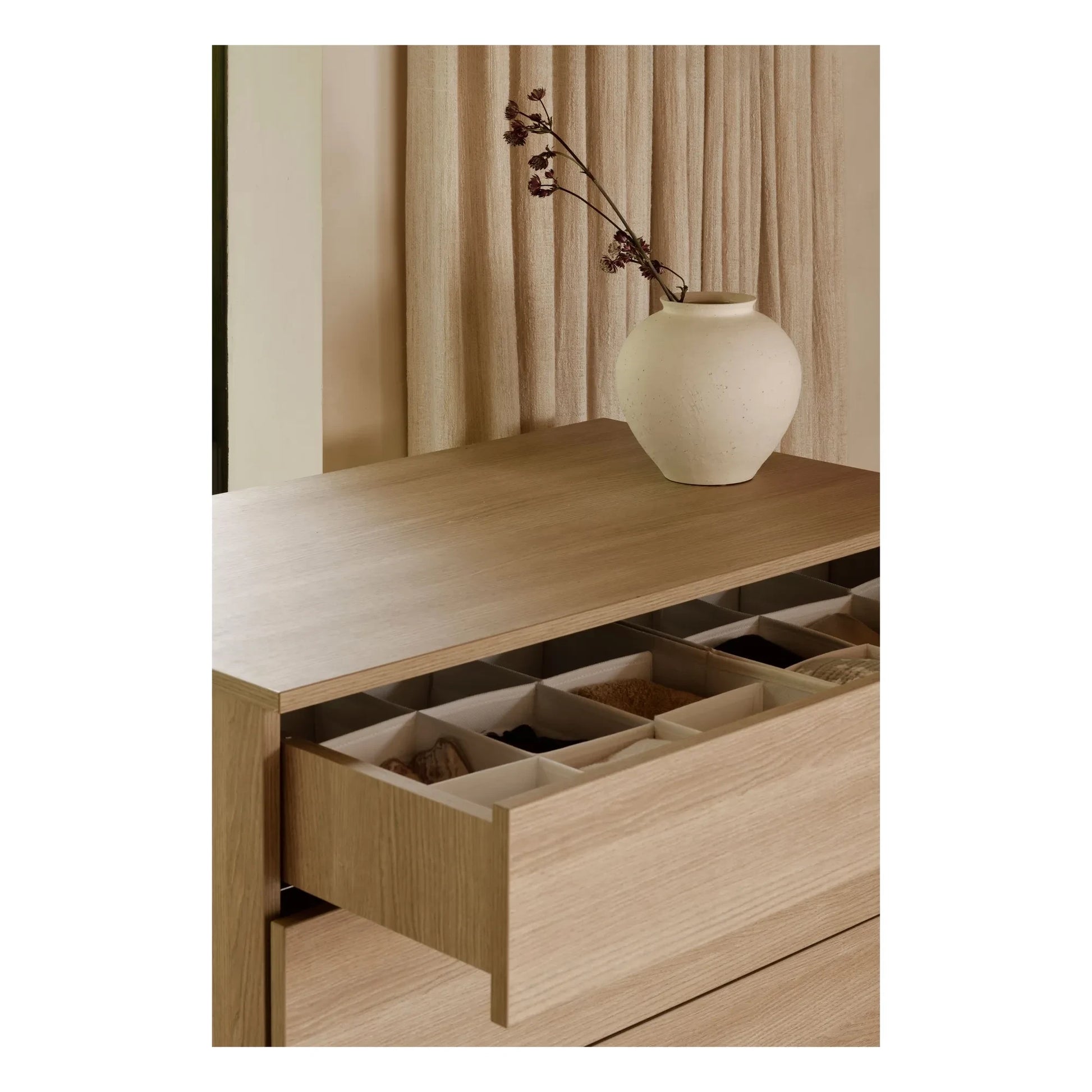 Quax - Ashi chest of drawers | Honey