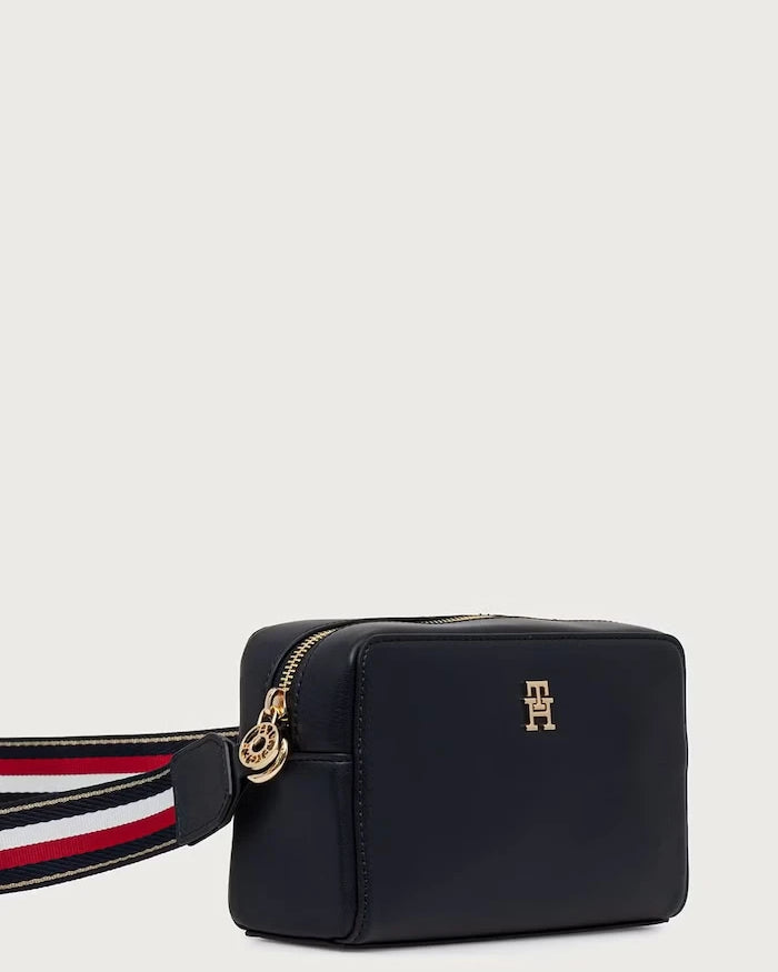 Tommy Hilfiger imitasyon deri kadın crossbody çanta