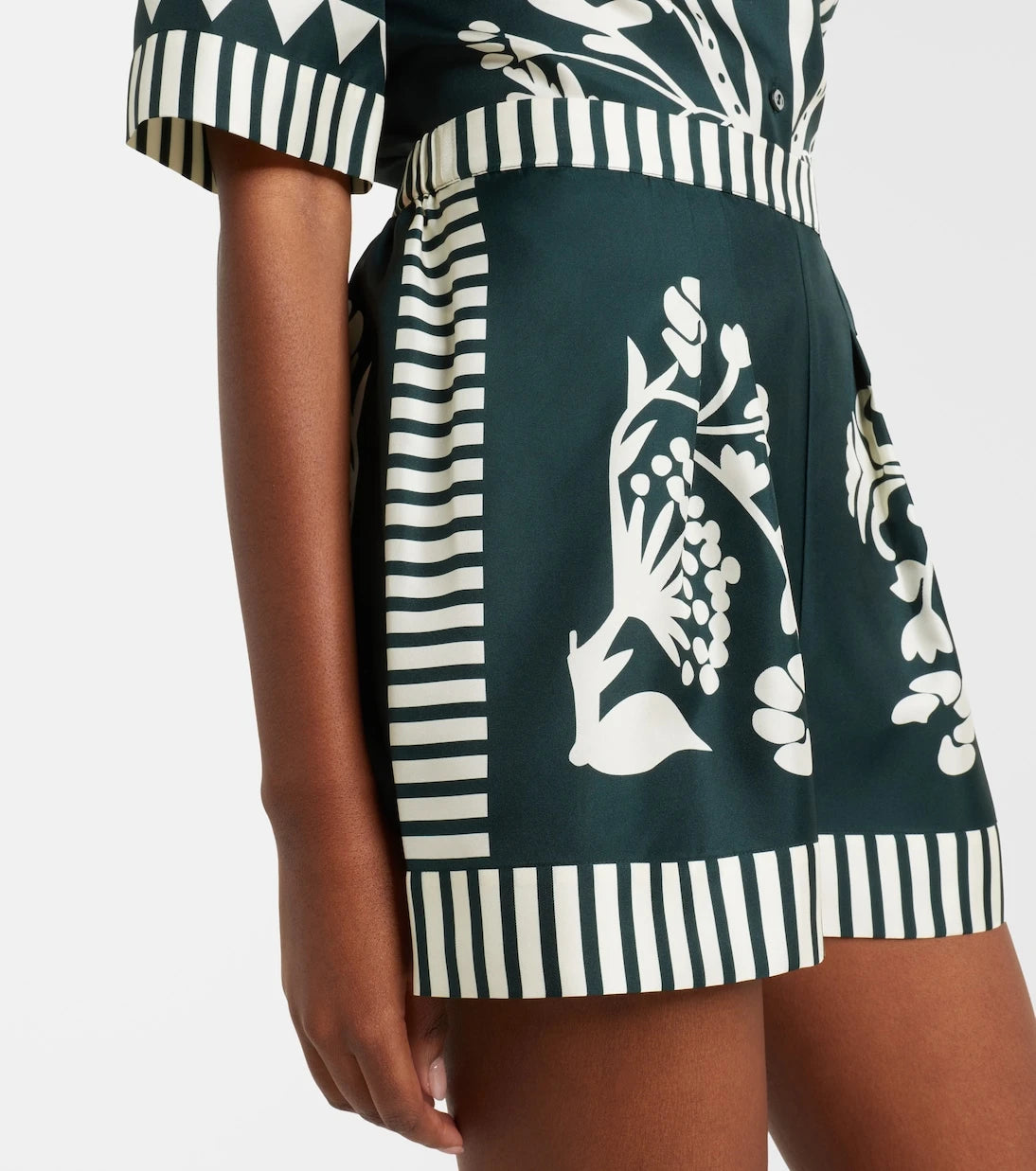 Eres - Arjun printed silk twill shorts
