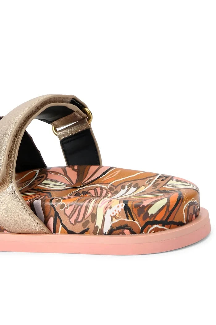 Kurt Geiger London kadın düz taban Eagle Cut Out Sandalet
