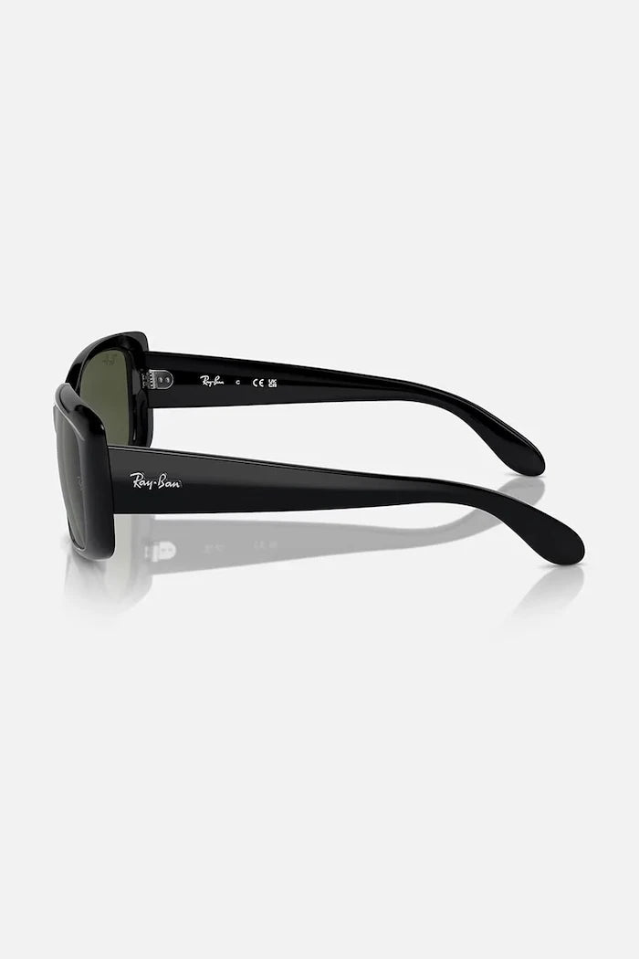 Ray-Ban güneş gözlüğü
