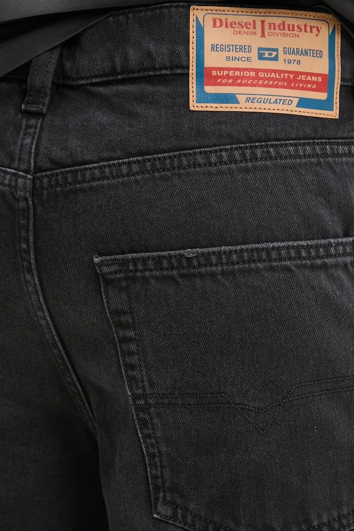 Diesel REGULAR-SHORT SHORTS Denim Kısa Şort