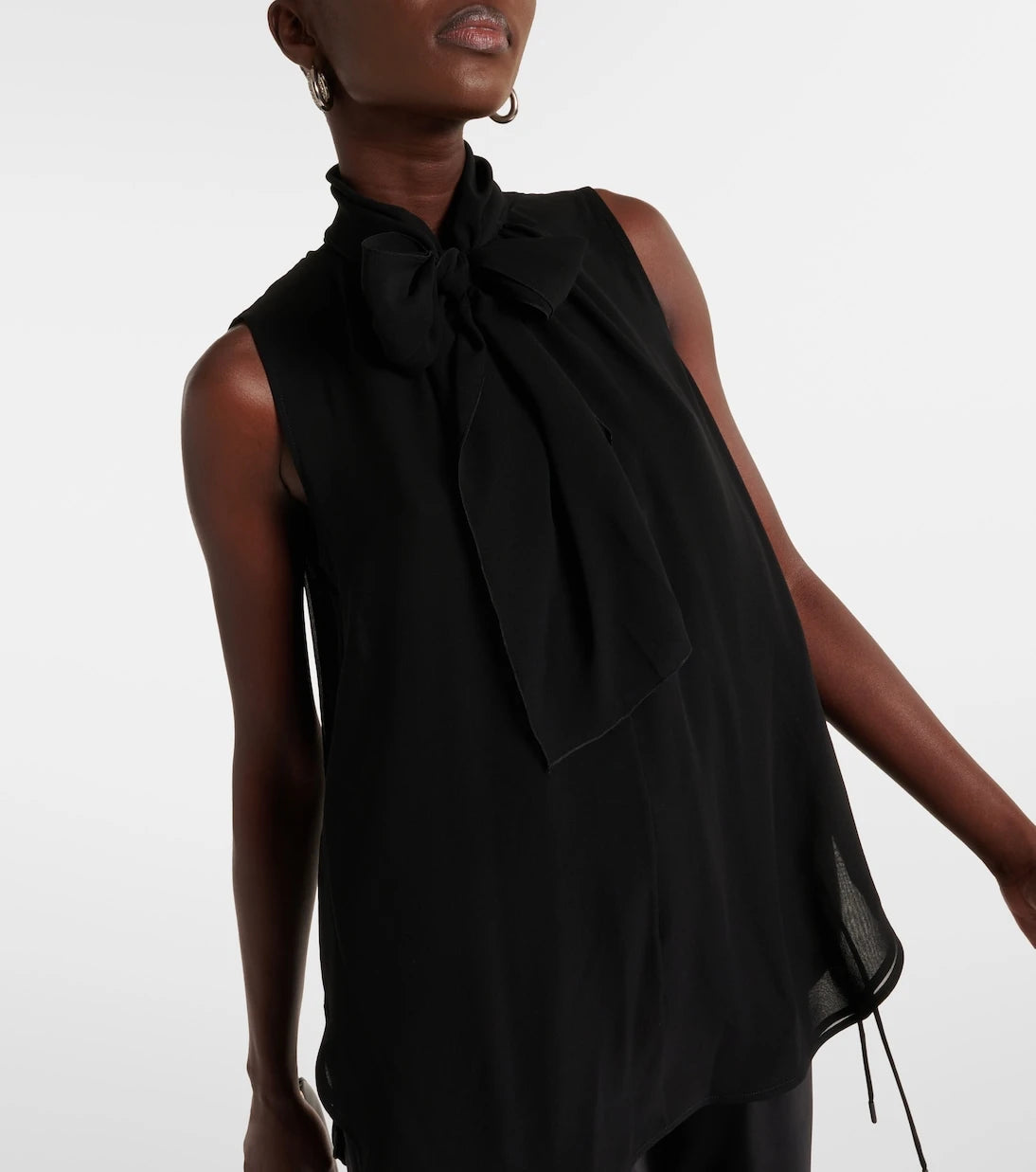 Max Mara - بلوزة Mela من الحرير بتفاصيل عقدة
