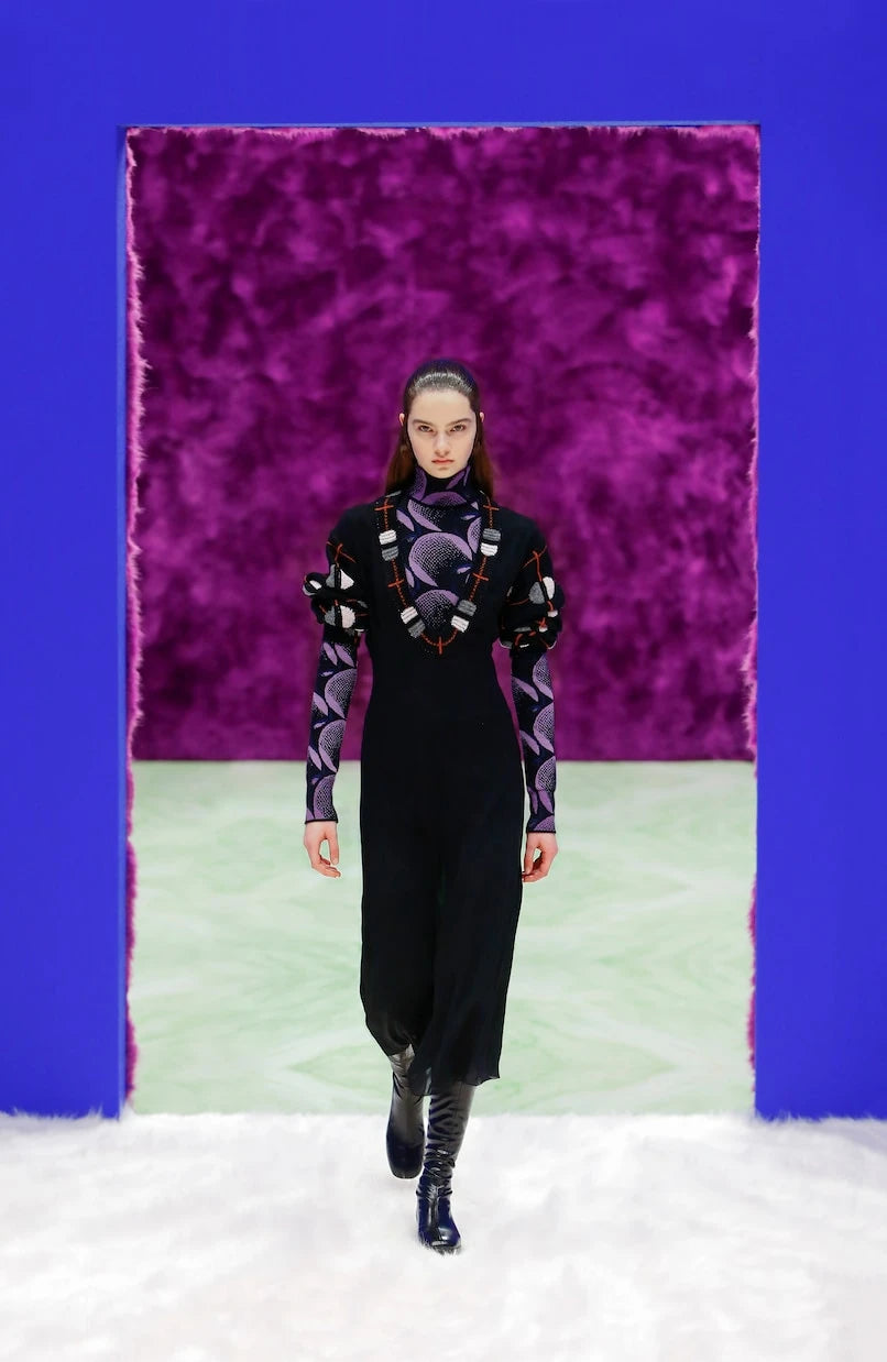 Prada - فستان ميدي من الكريب الصوفي والحريري