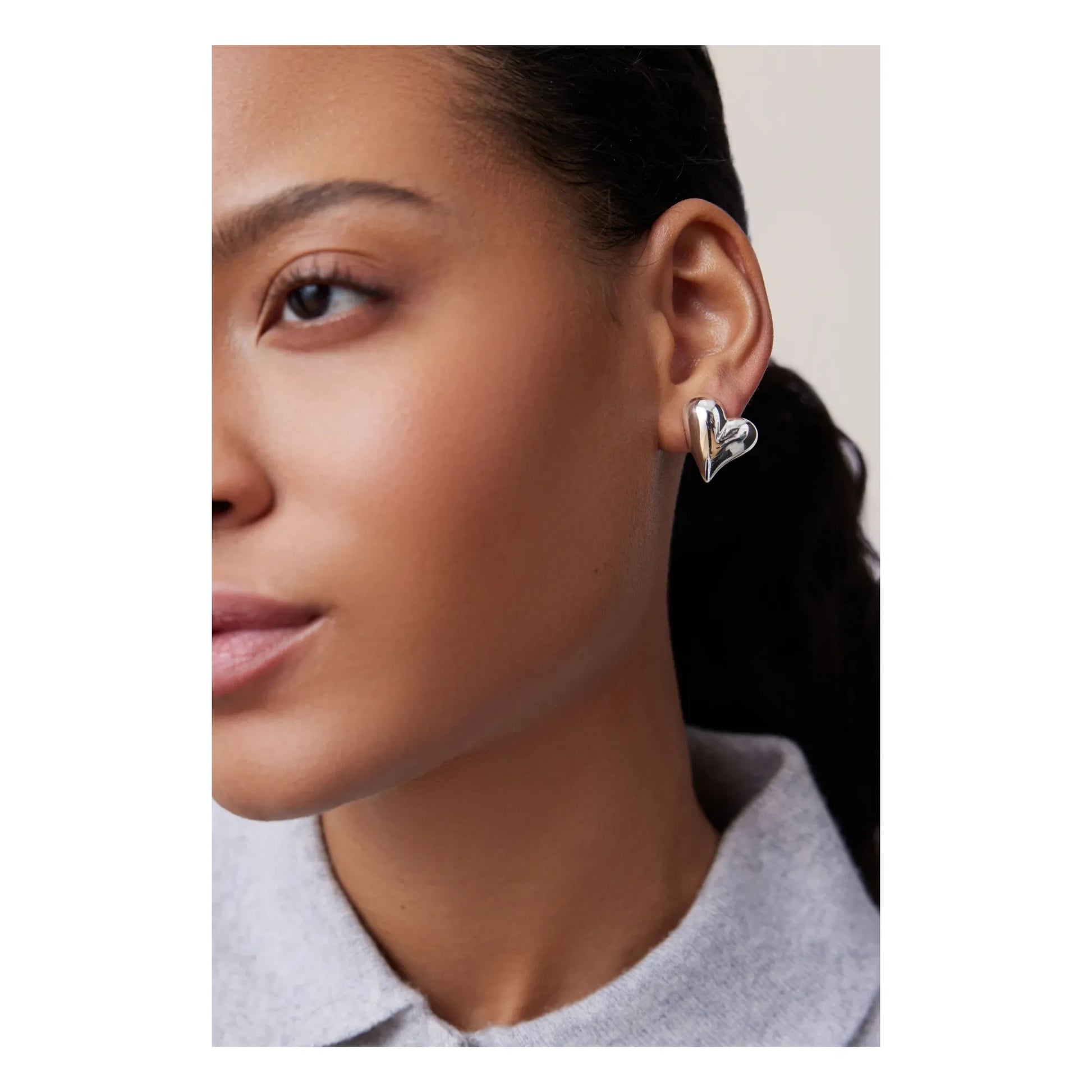Jenny Bird - Art Heart Earrings | Silver