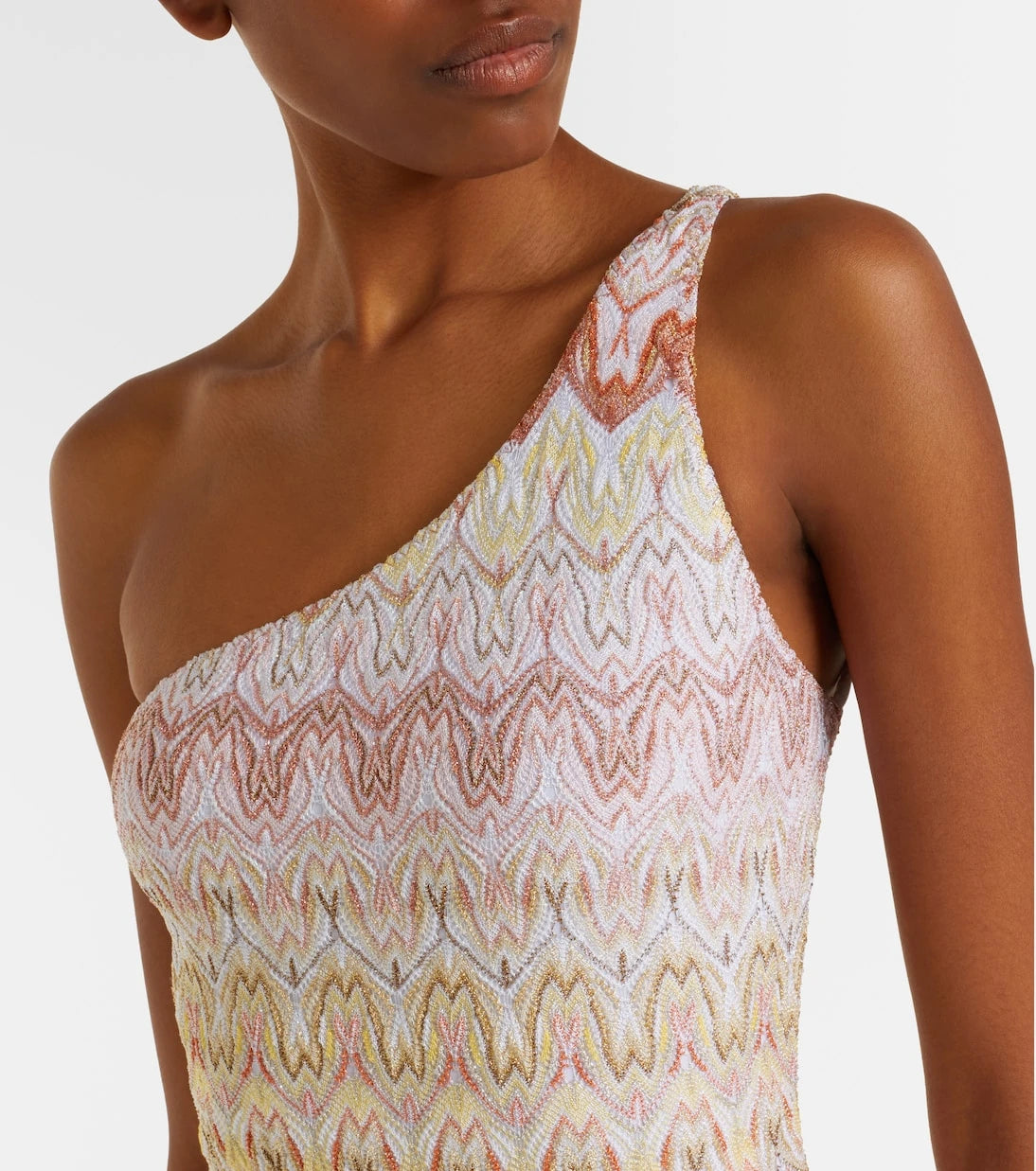 Missoni - مايوه لاميه بكتف واحد بنمط متعرج