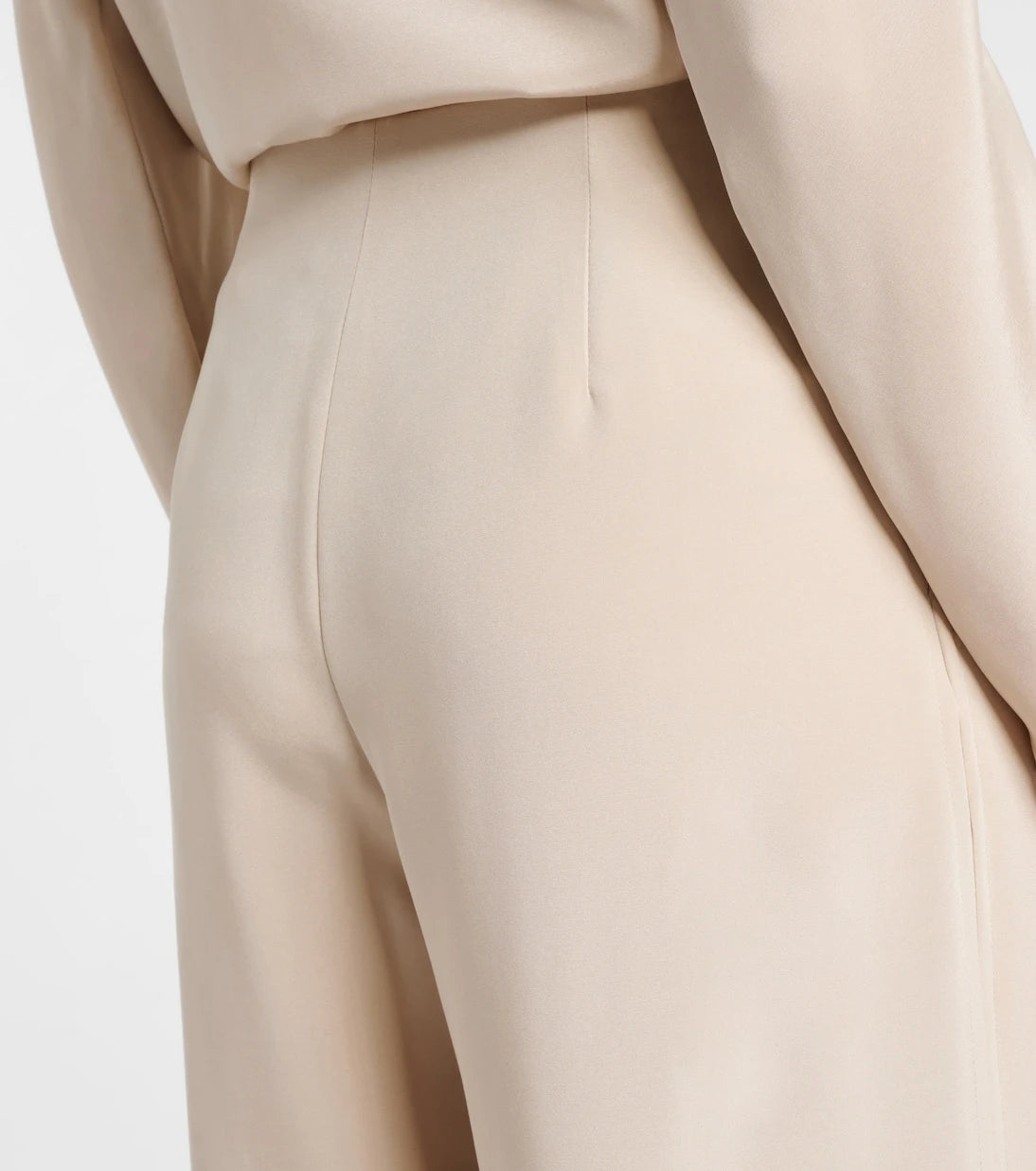 Max Mara - بنطلون بالوديه بقصّة أرجل واسعة من مزيج الحرير ومُزيّن بكسرات