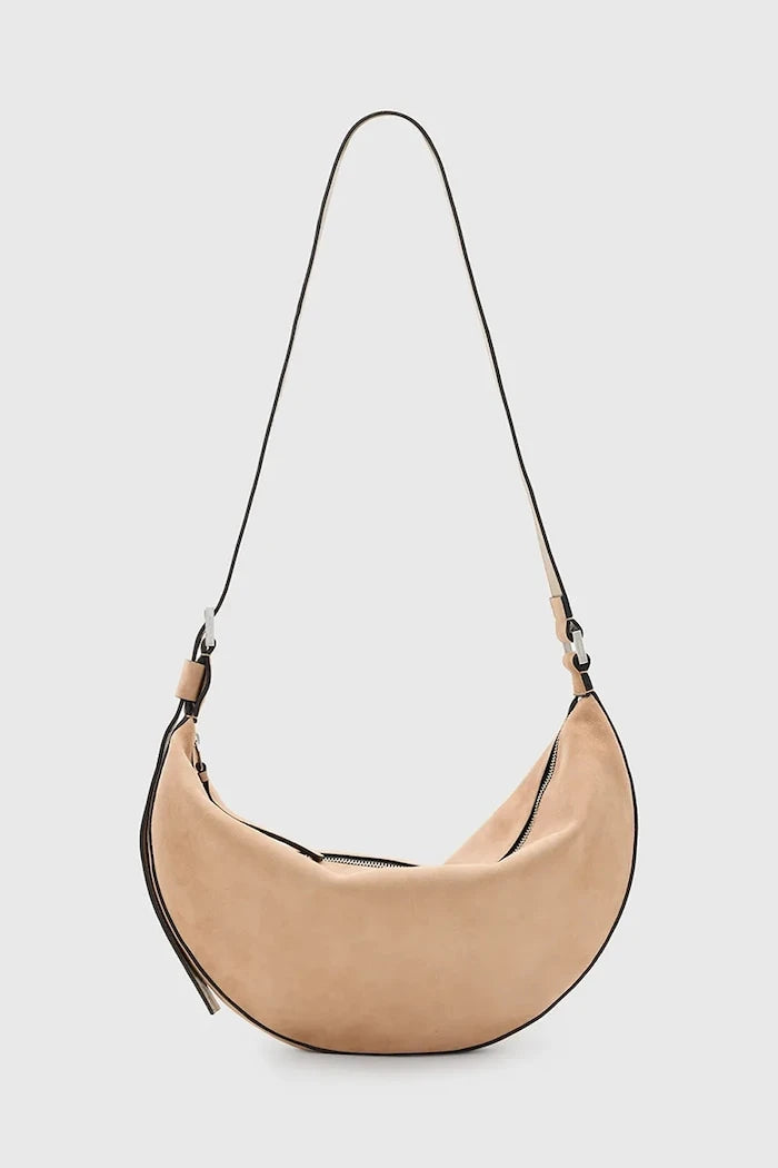 Велурена чанта AllSaints HALFMOON