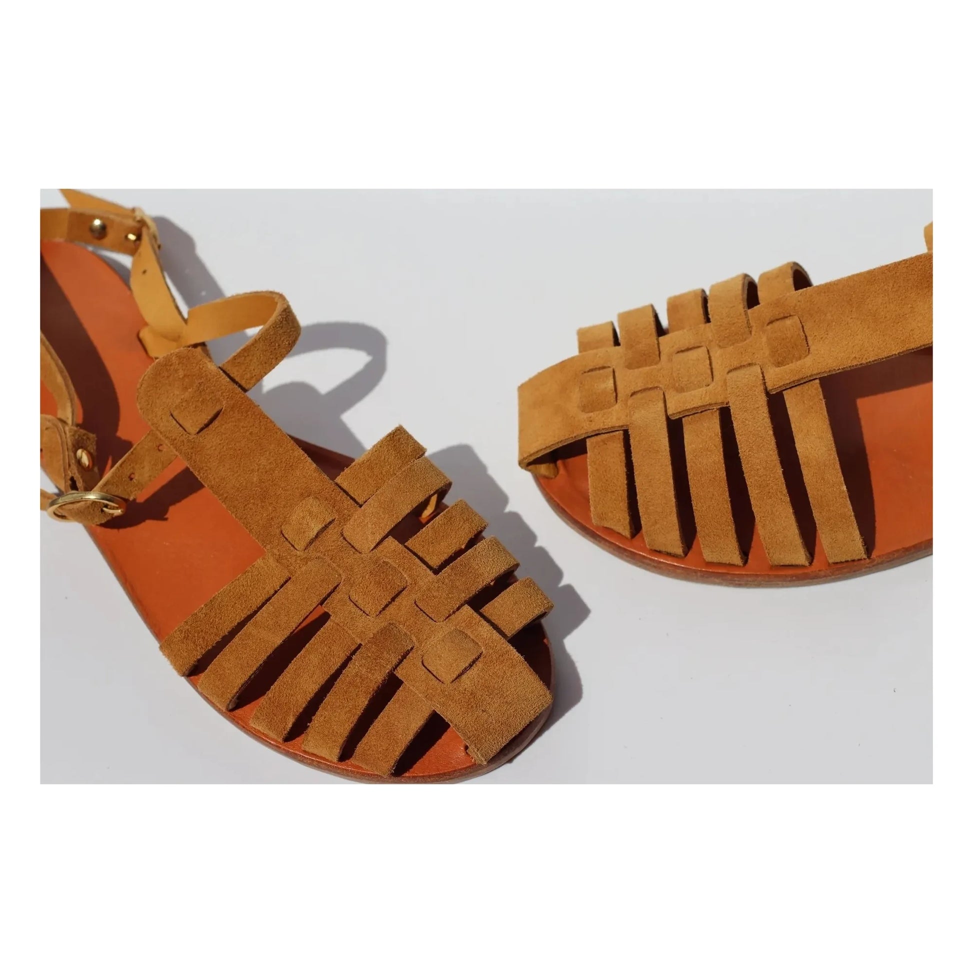 Mama Praïa - Fisherman Suede sandals | Camel