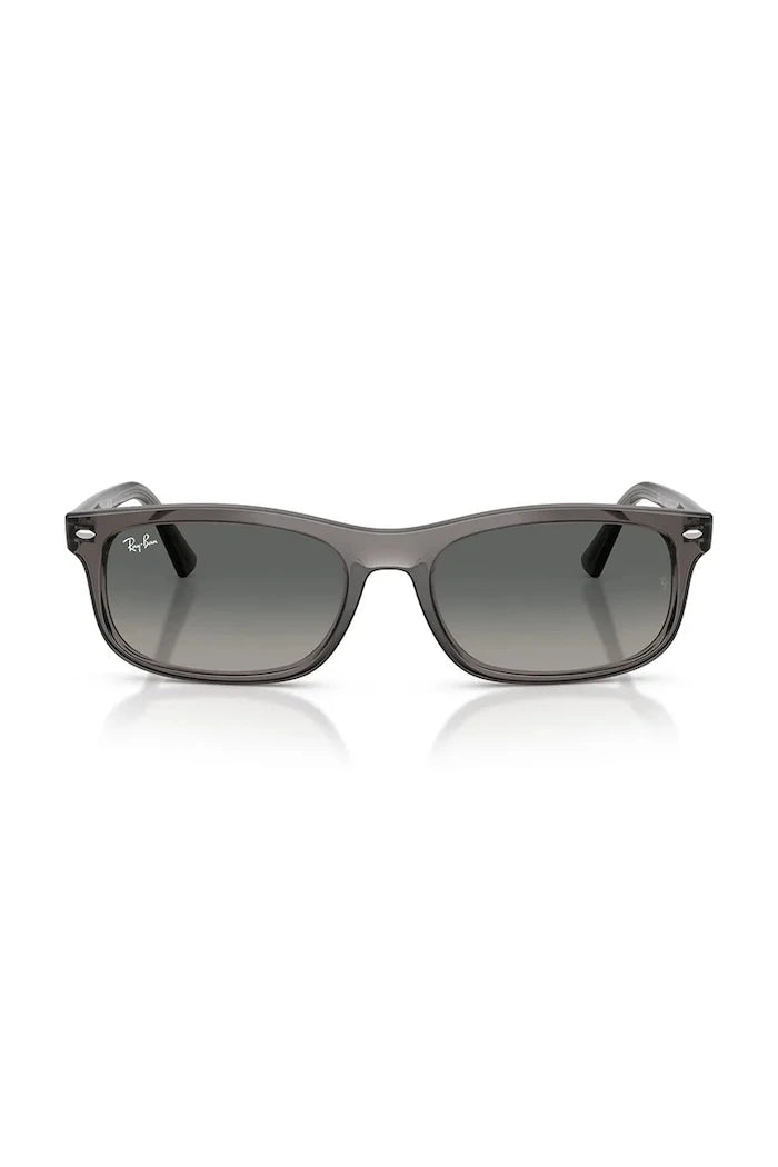 Ray-Ban güneş gözlüğü