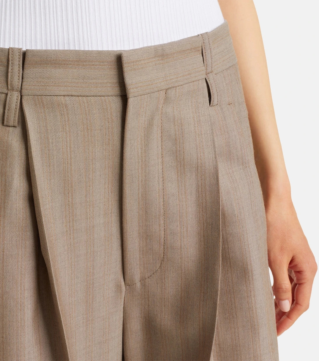 Victoria Beckham - Herringbone virgin wool pleated pants