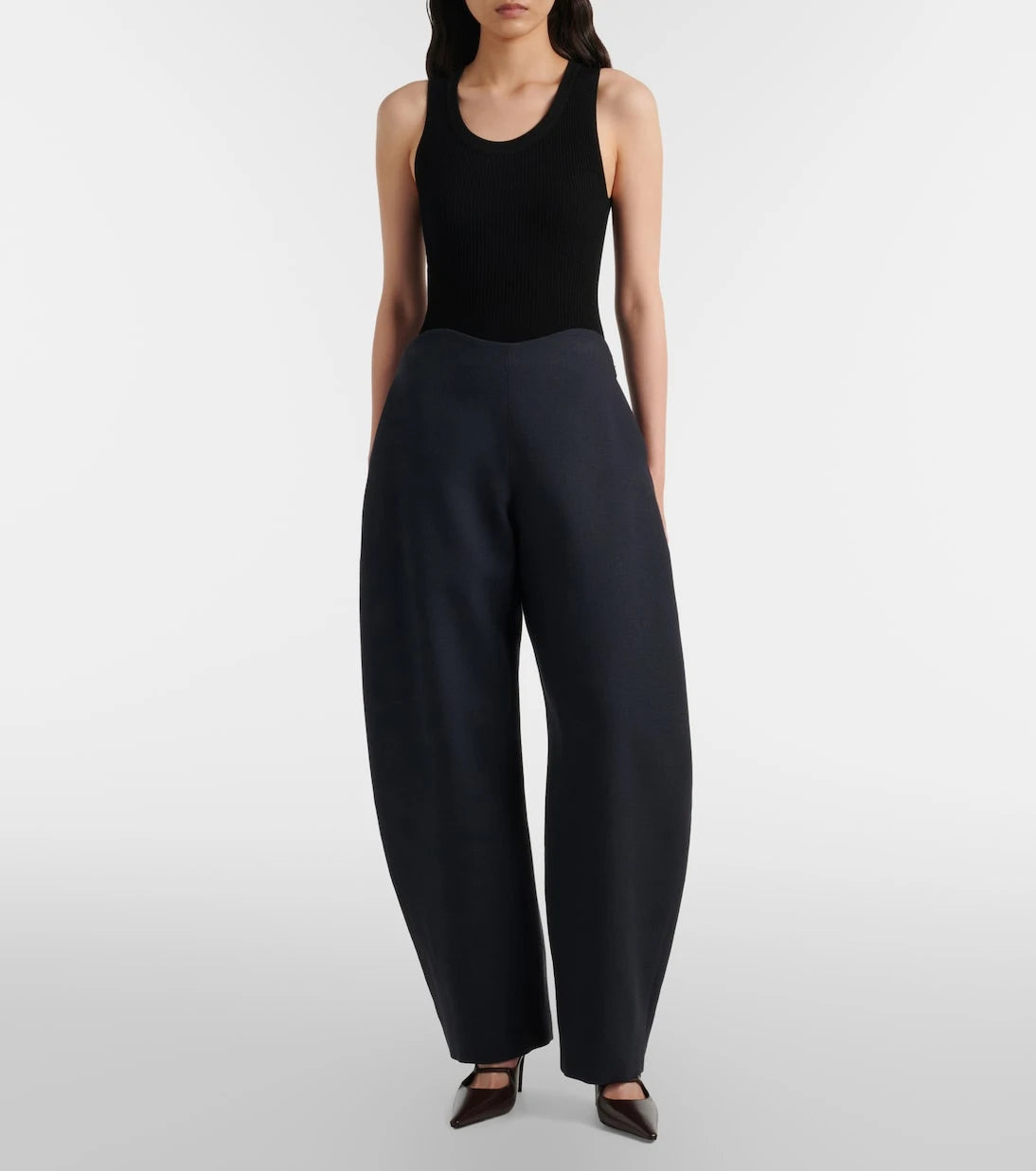 Alaïa - Round wool crepe barrel-leg pants