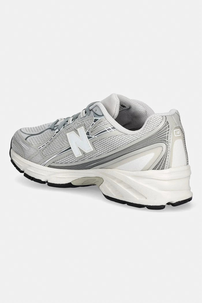 New Balance 740 spor ayakkabı