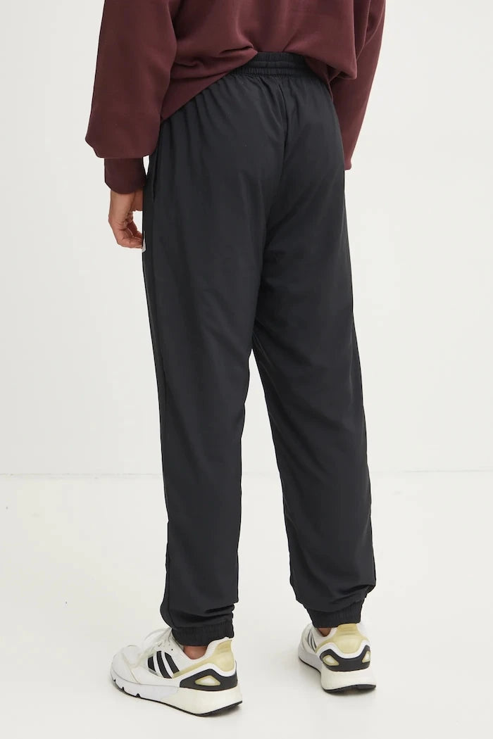 Спортен панталон adidas M STANFRD E PT