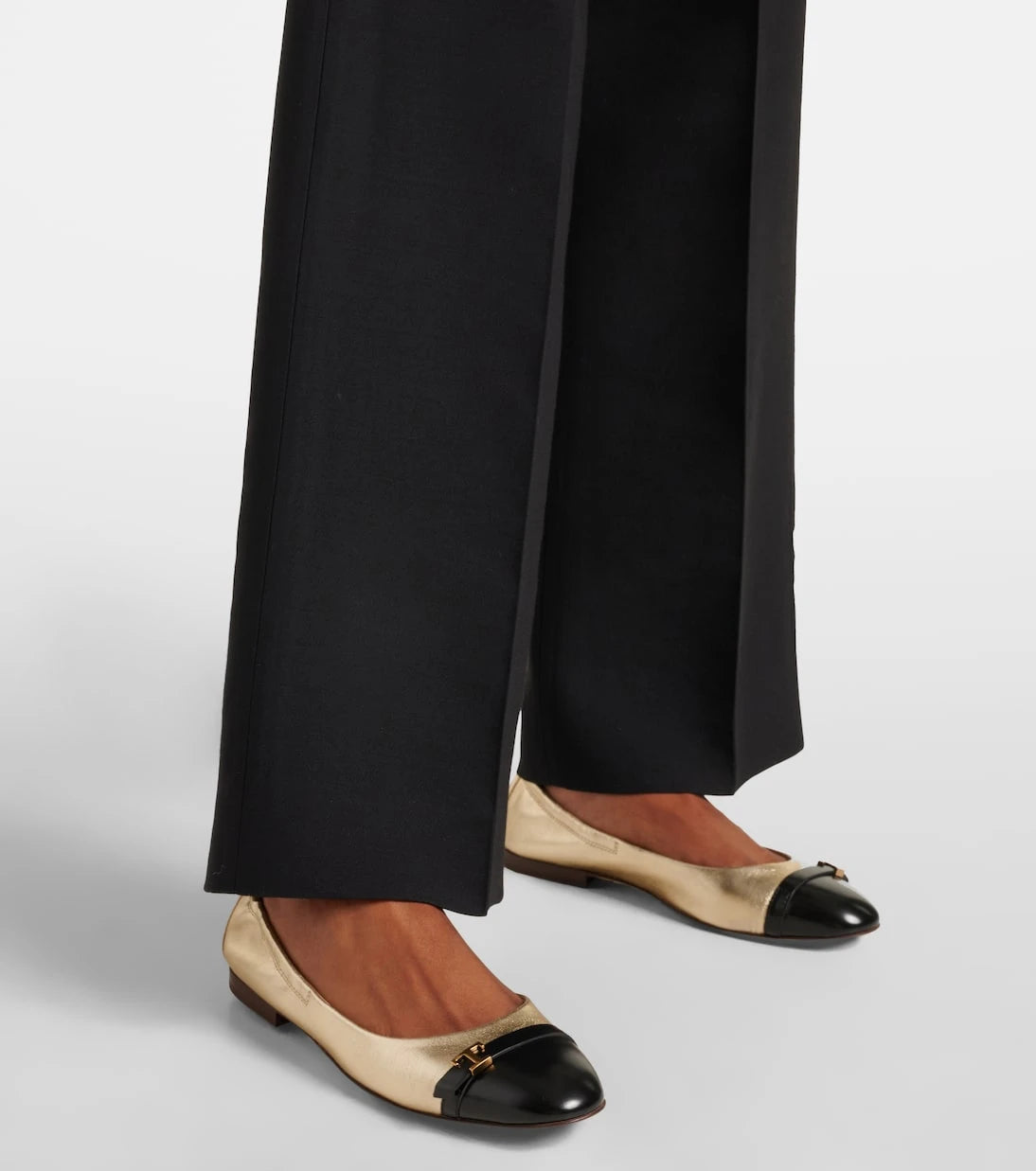 Tod's - Metallic leather ballet flats