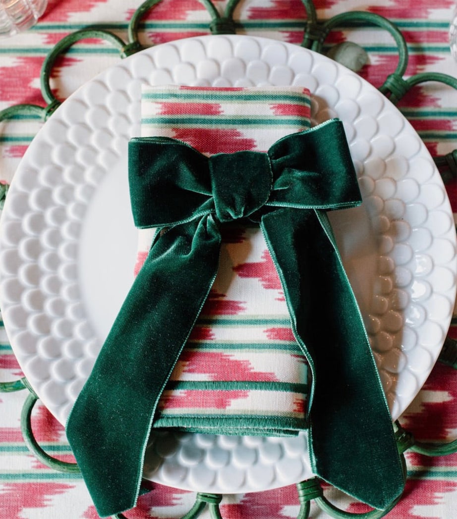 Set of 4 Velvet Bow Napkin Holders