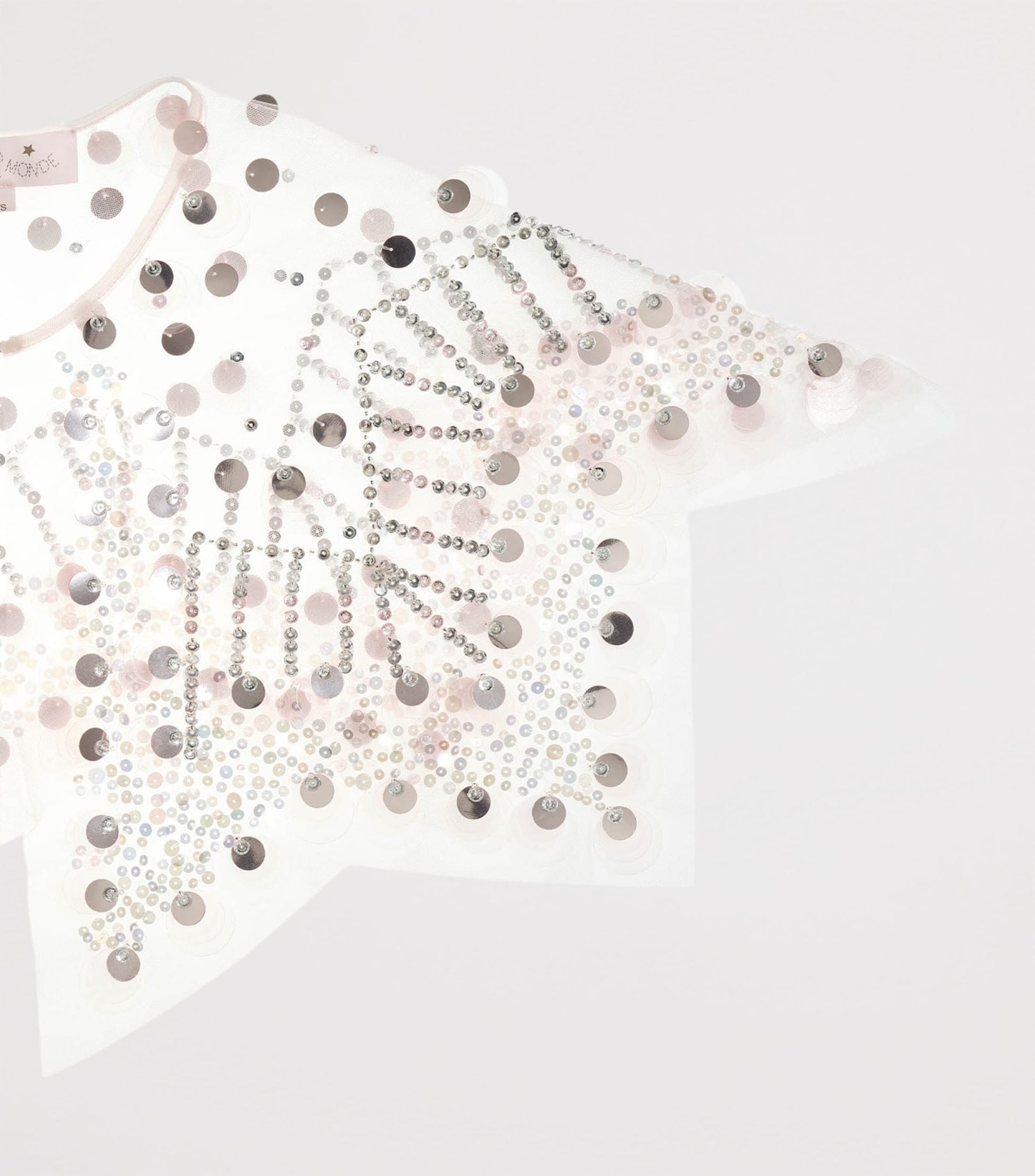 Tulle Embellished Royal Debut Cape