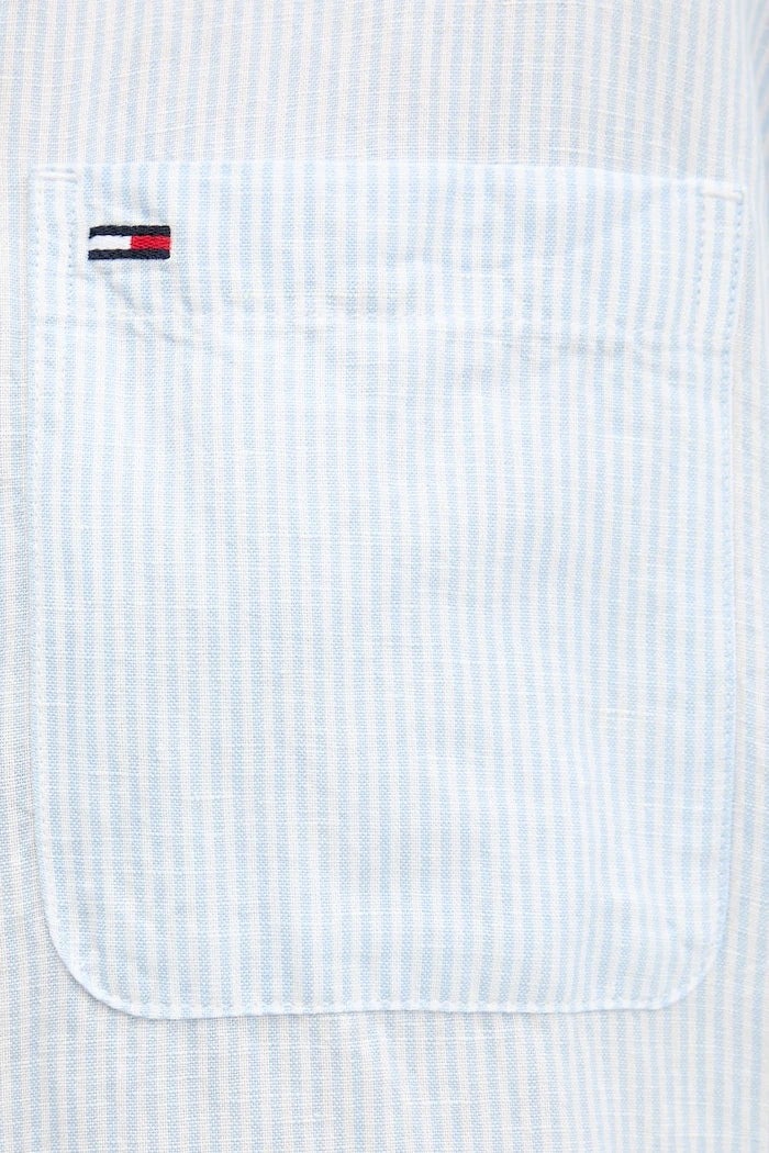 Tommy Jeans рокля тип риза с лен