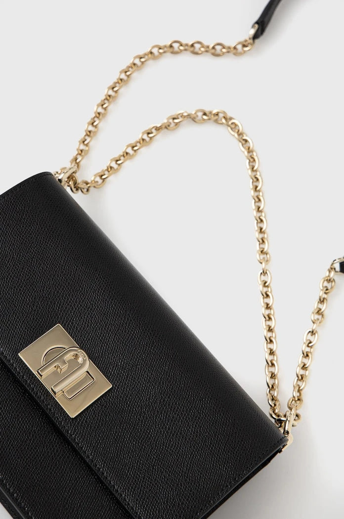 Кожена чанта Furla