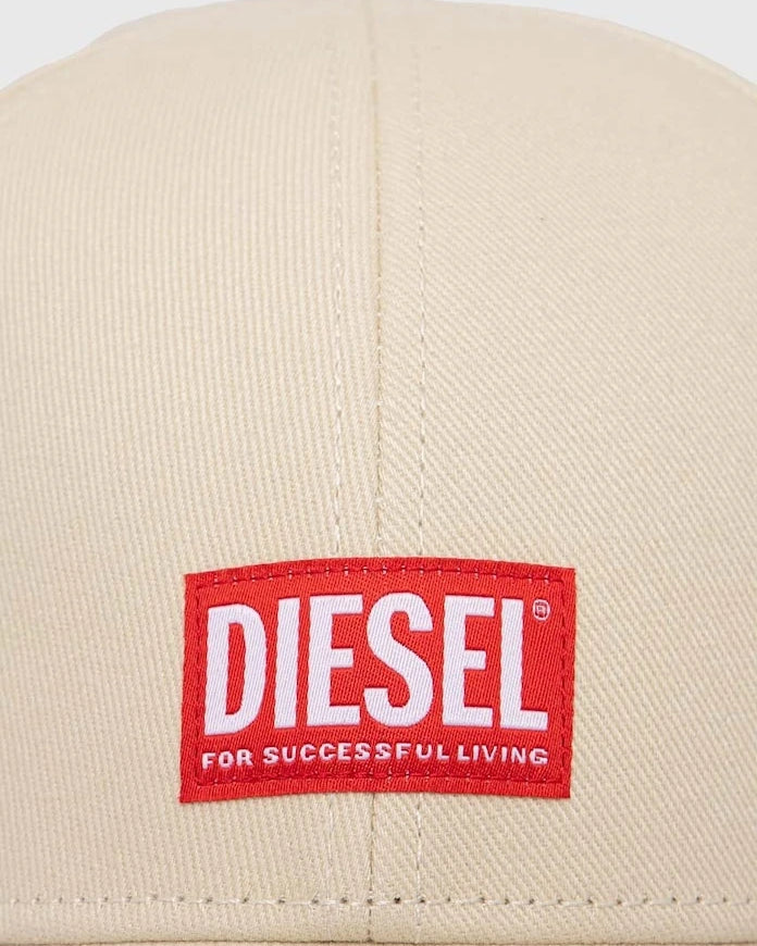 Diesel pamuklu siperlikli şapka