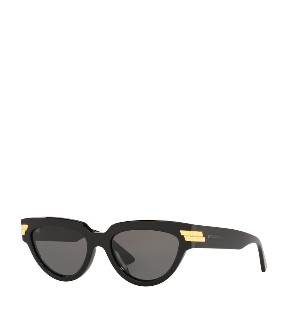 Bottega Veneta Black Round Sunglasses