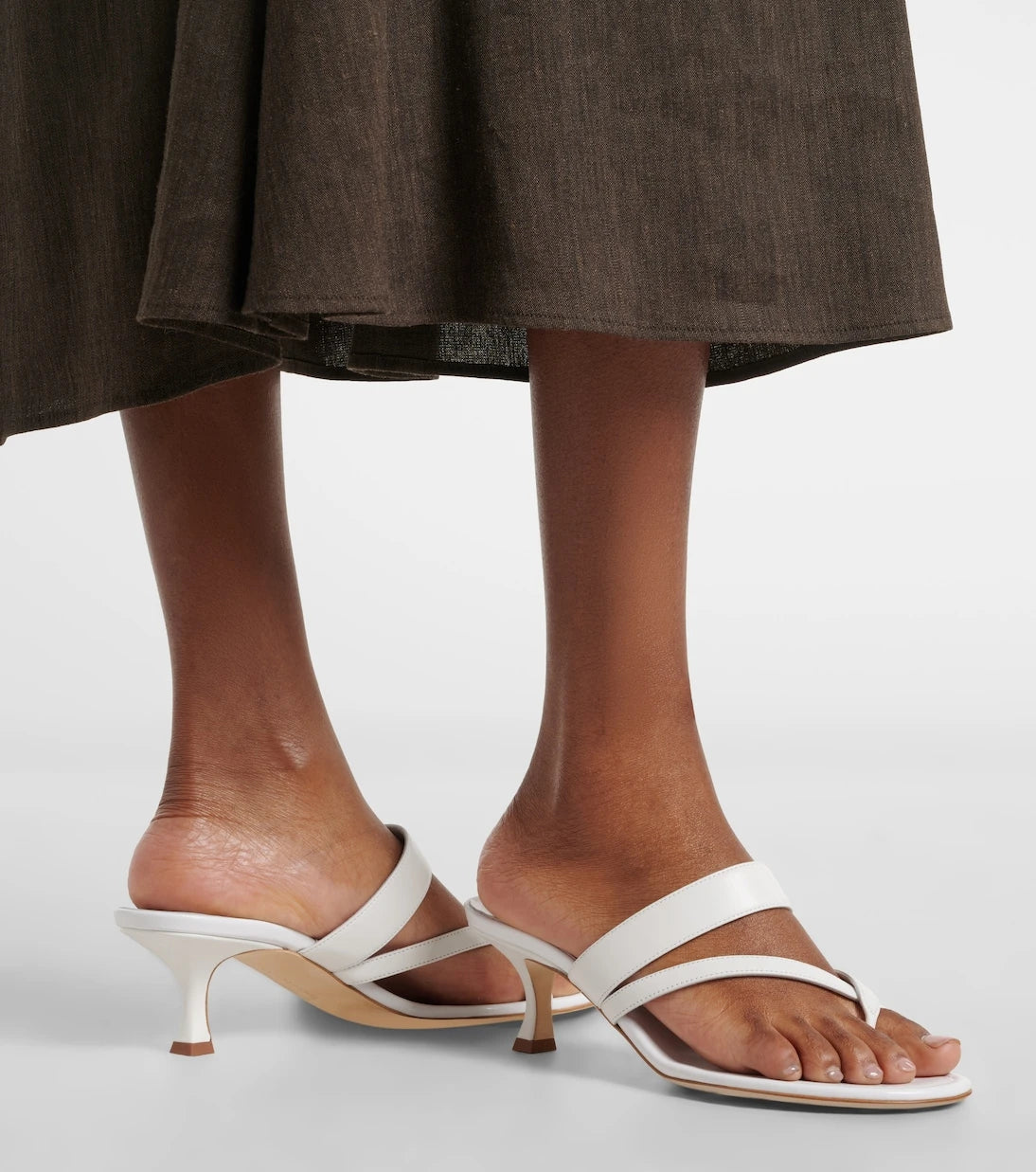 Manolo Blahnik - Susa leather thong sandals