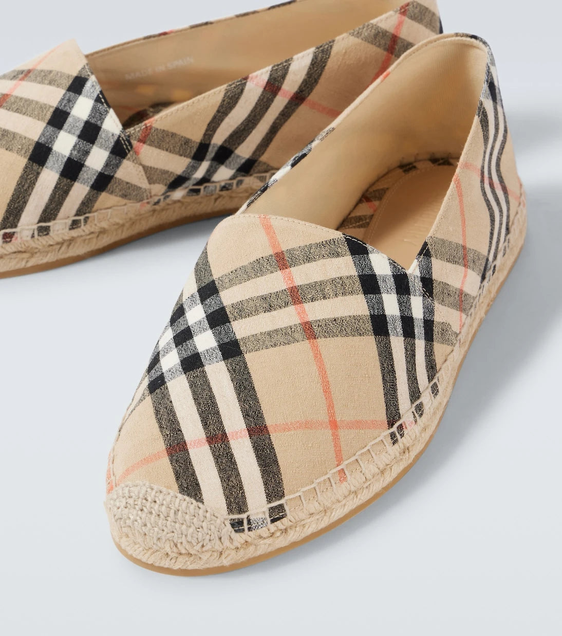 Burberry - حذاء إسبادريل بنقشة مربعات بربري