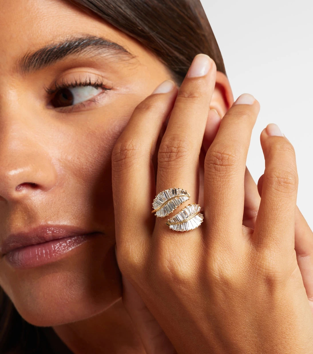 Anita Ko - Palm Leaf 18kt gold ring with diamonds