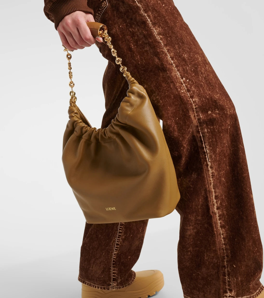 Loewe - Squeeze Small leather shoulder bag