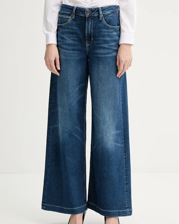 Guess Jean