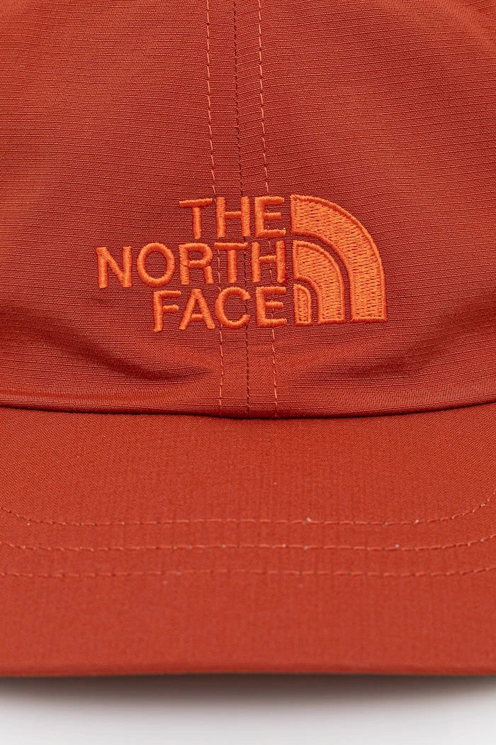 The North Face шапка с козирка HORIZON