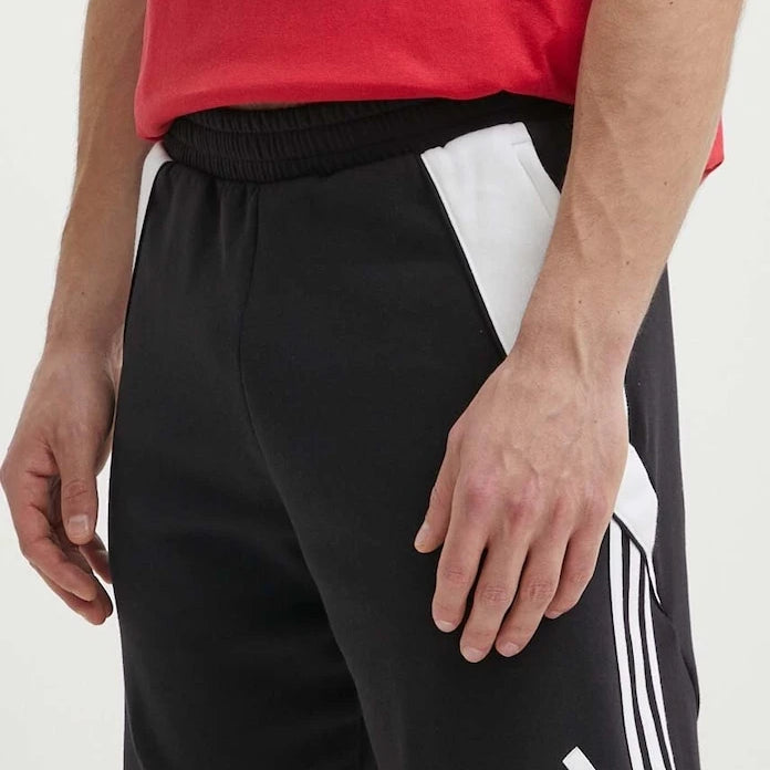 Къс панталон за трениране adidas Performance Tiro 24