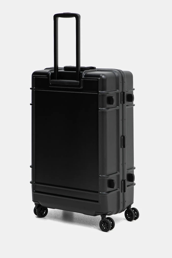 Eastpak Resist'R Case L 78x50x29 cm