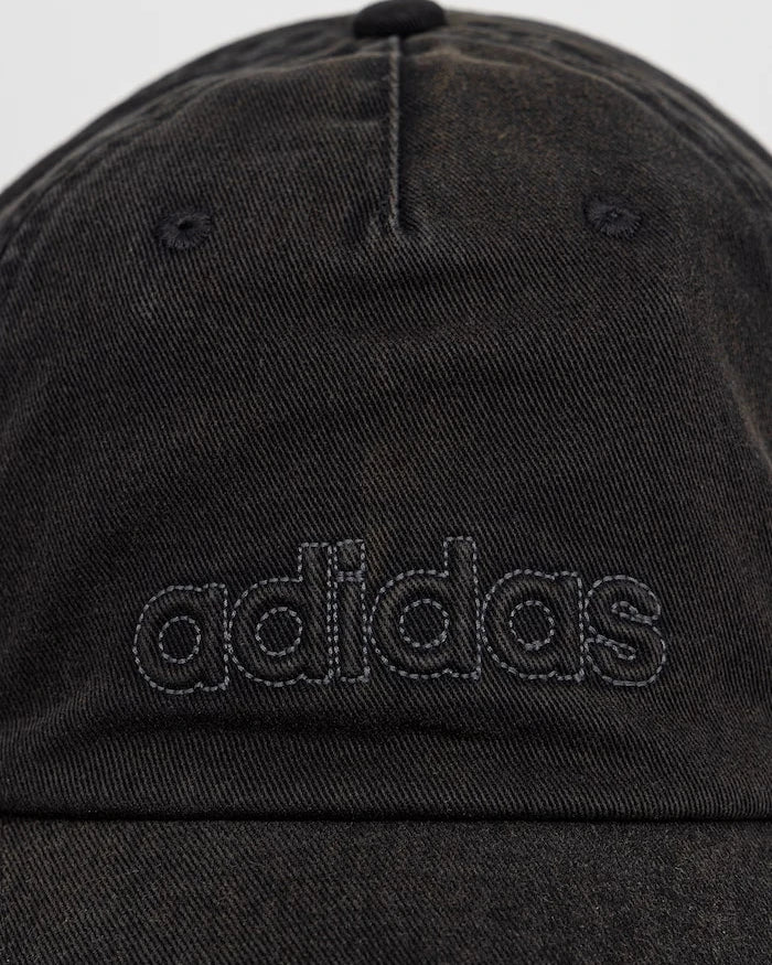 Adidas шапка с козирка от памук