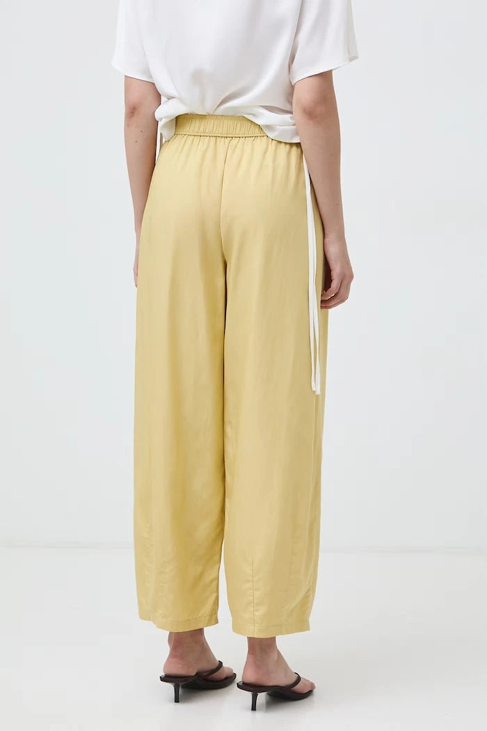Medicine kadın slouchy pantolon, keten ilaveli