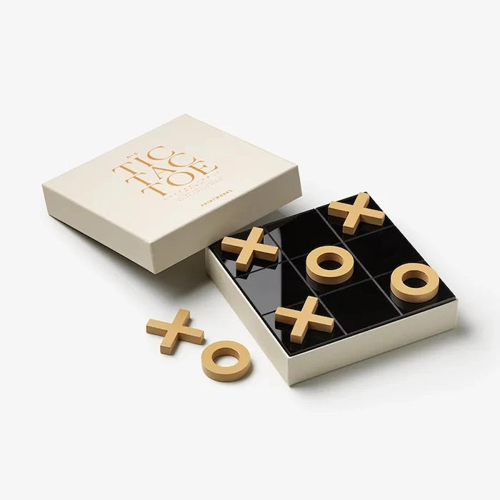 Настолна игра Printworks Classic Tic Tac Toe 20 x 20 x4 cm