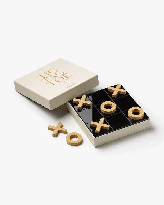 Printworks Classic Tic Tac Toe Masa Oyunu 20 x 20 x 4 cm