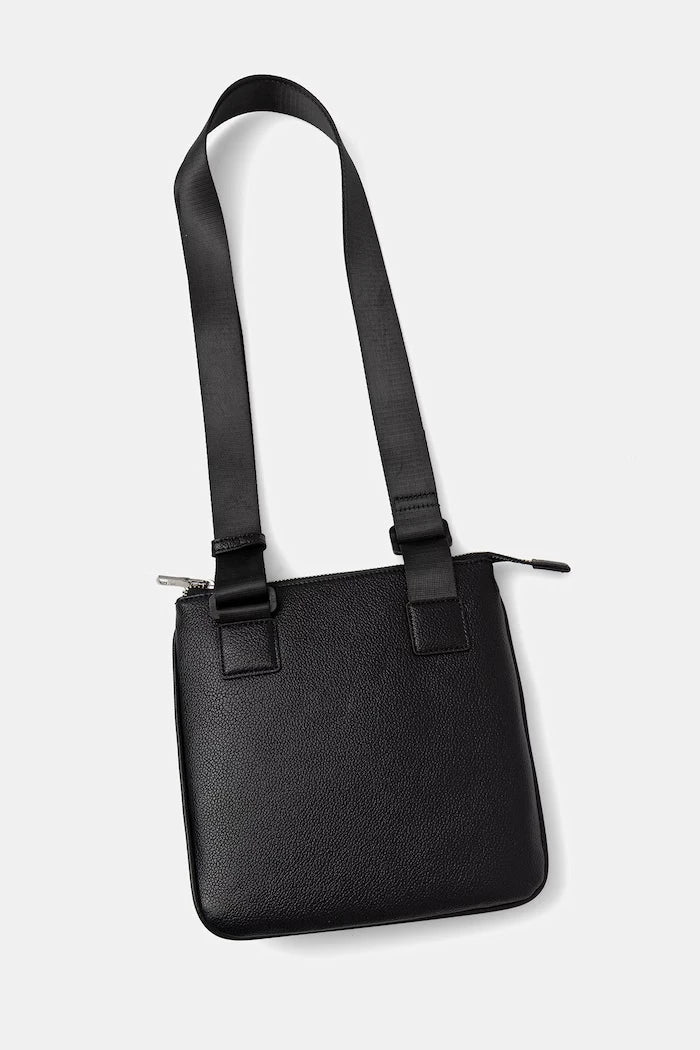 Armani Exchange през рамо мъжка