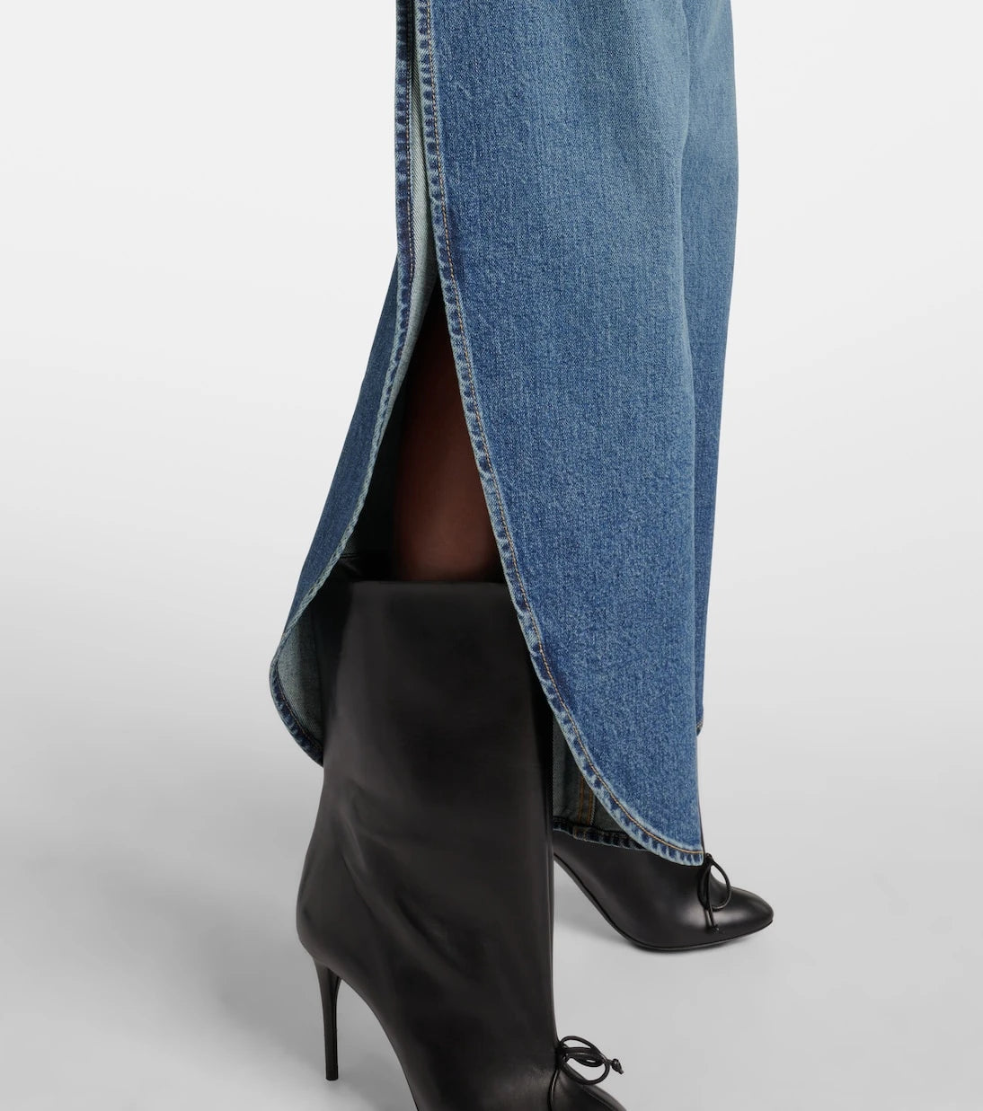 Alaïa - Petal high-rise barrel-leg jeans