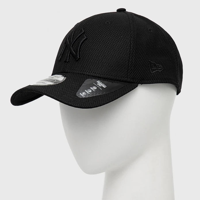 Шапка New Era DIAMOND ERA ESSENTIAL 9FORTY®