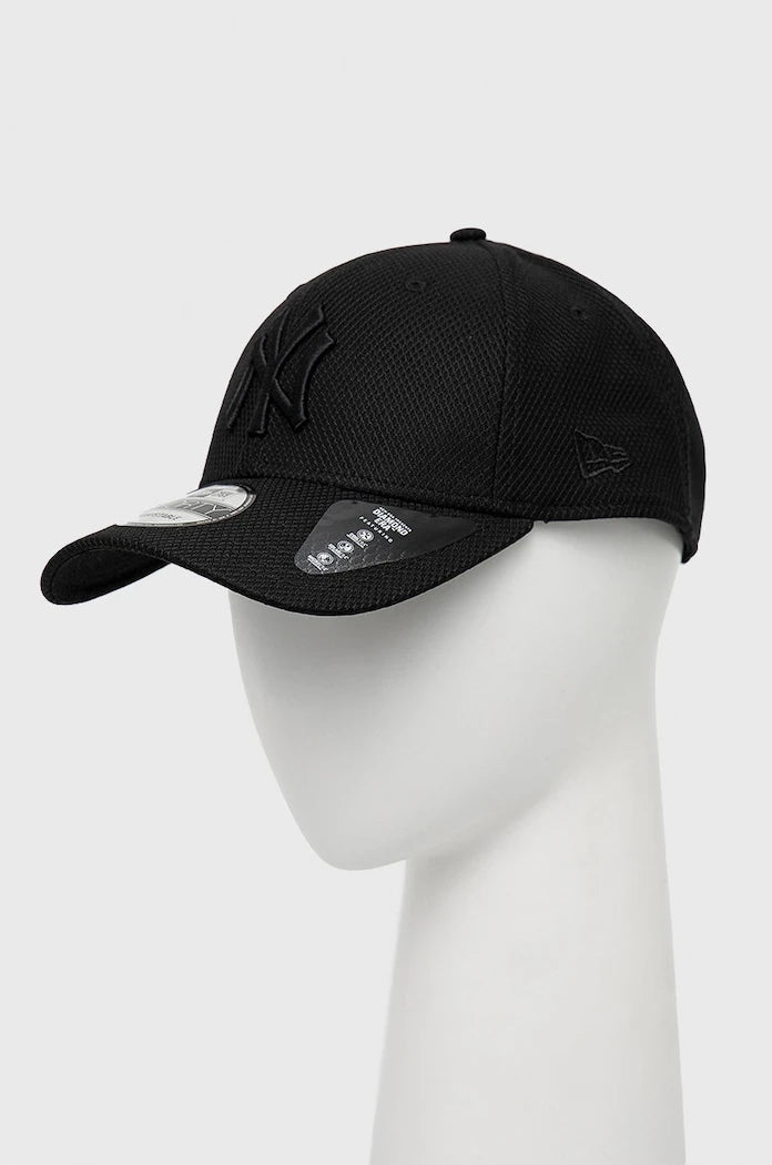 Шапка New Era DIAMOND ERA ESSENTIAL 9FORTY®