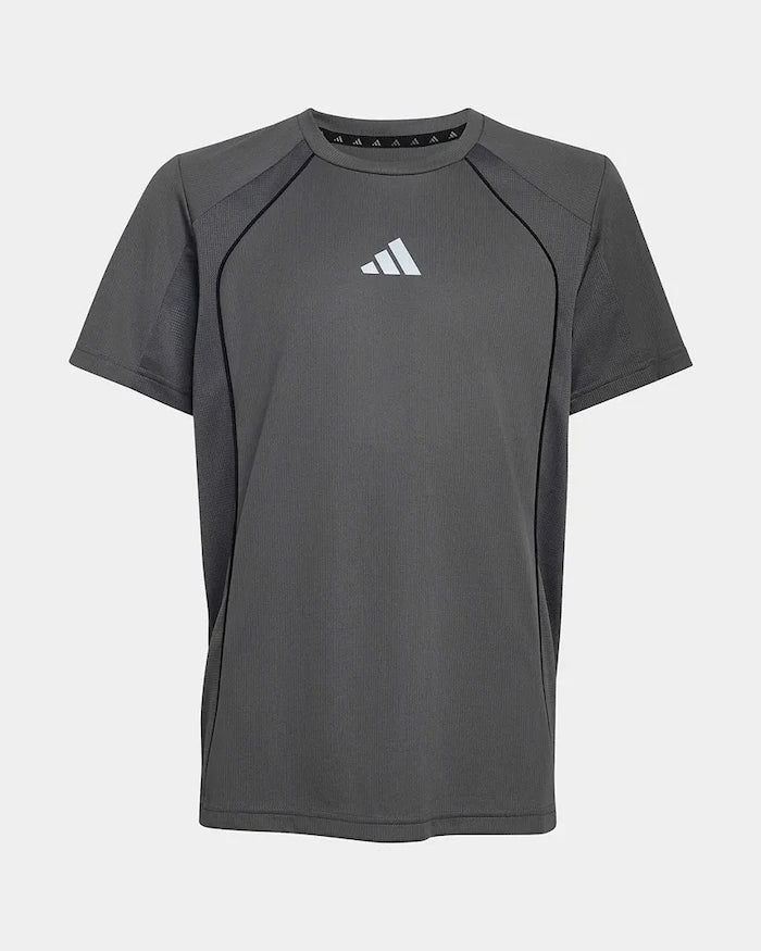 adidas çocuk tişörtü TRAIN ESSENTIALS SEASONAL